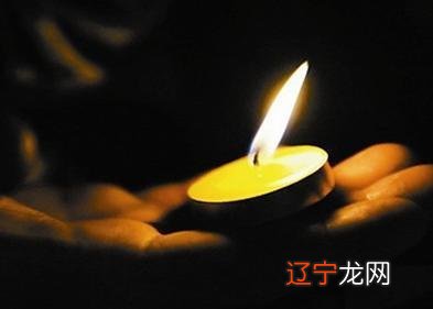 梦见死去的亲人是什么意思_梦见亲人复活又死去_梦见给死去亲人复活