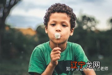 如何给牛年出生的男孩宝宝宝宝起一个生肖名呢？