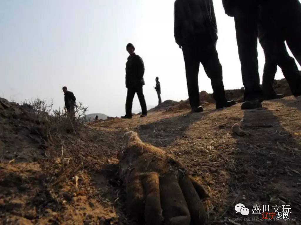 掘丘一行的民间正统，与发丘天官计算出古墓宝藏