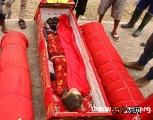 病人梦见棺材和死人是什么意思_怀孕梦见棺材和死人是什么意思_梦见死人买棺材是什么意思