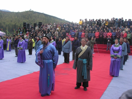 &amp;#39;班春&amp;#39;仪式之祭拜