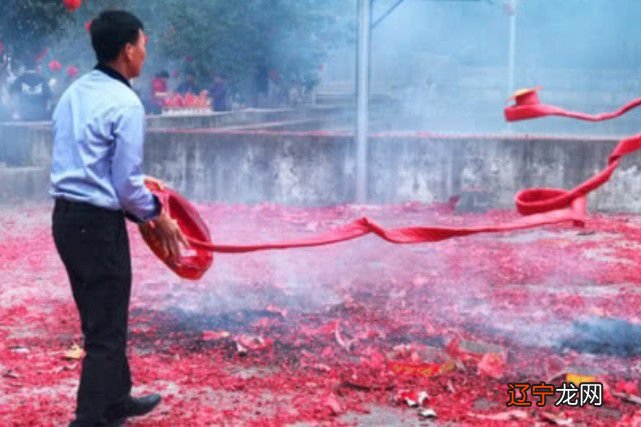 湖南过年民俗文化村_过年民俗注意事项_广东过年民俗