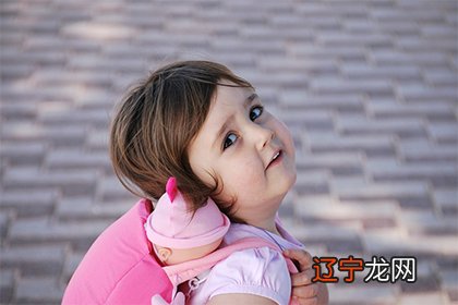 更多精彩内容就在鬼谷子算命网！2022虎年4月最旺女孩名字