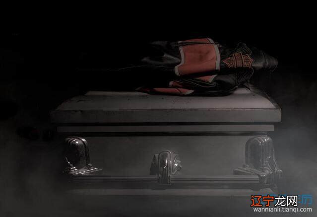 做梦梦见棺材和死人是什么意思_梦见死人买棺材是什么意思_做梦梦见死人棺材是什么意思周公解梦