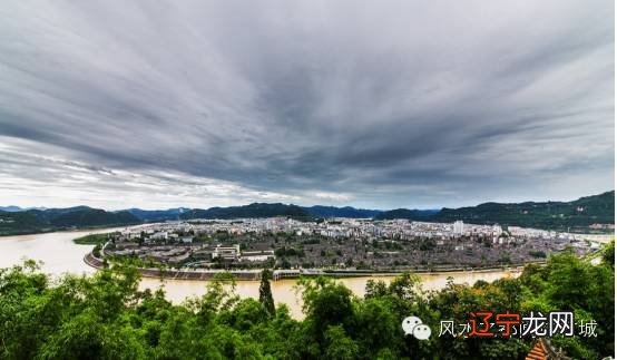 成都到阆中 重庆到阆中_央视《走遍中国》栏目走进阆中古城,拍摄阆中美食视频_阆中周易部长