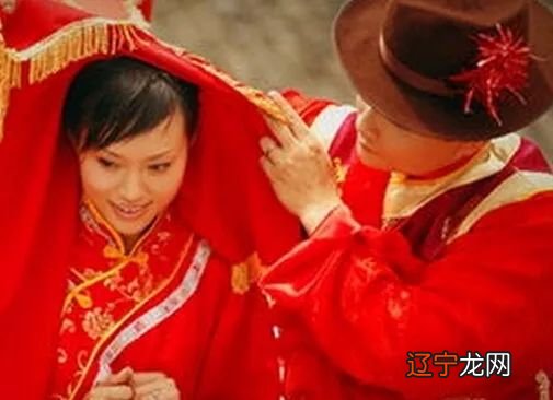 生辰八字配对合婚算结婚日期_怎么算两个人合不合婚_合盘月亮合婚神星