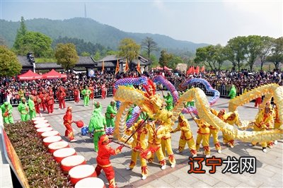 民俗对线代生活的影响_民俗旅游对民俗文化的影响论文_居住民俗地域文化论文