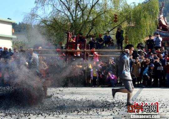 300年老畲村的“请火节”：民俗传承中振兴乡村