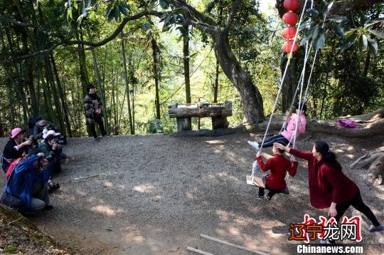 春节的民俗传承_个人在民俗传承和变迁中的作用_民俗 传承