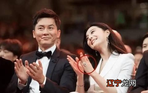 范冰冰跟李晨猝不及防,曾经很大牌很高调现在却变得内敛低调