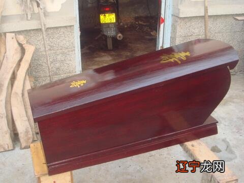 解梦解梦梦见棺材是什么预兆,还有可能预示要升官发财