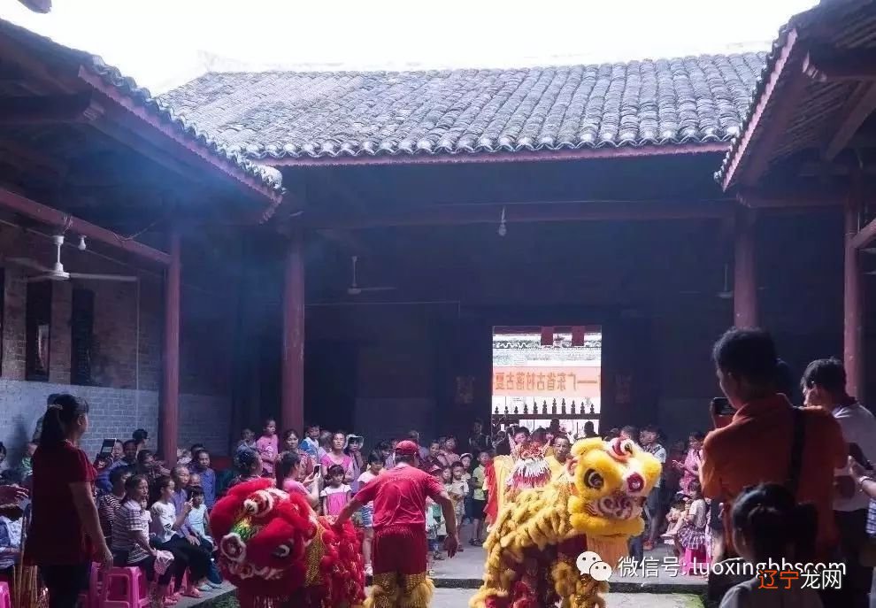 【?艺术节记事】、奉年、丽莲。