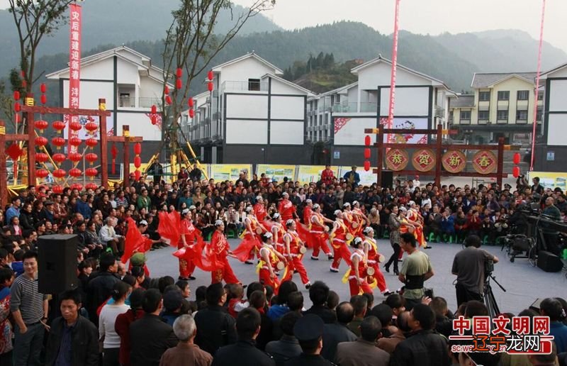 赤城春节民俗活动_四川的民俗活动_春节民俗活动作文