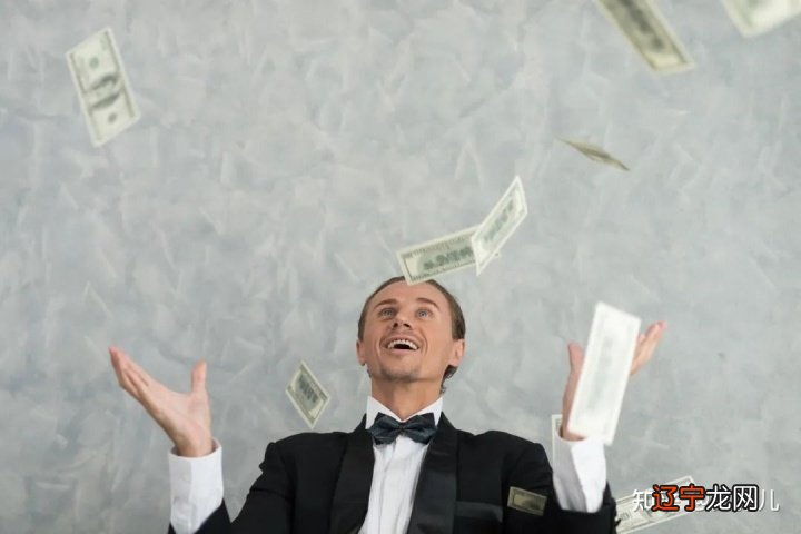 一个风水大师来相相风水,犯了忌讳,影响财运