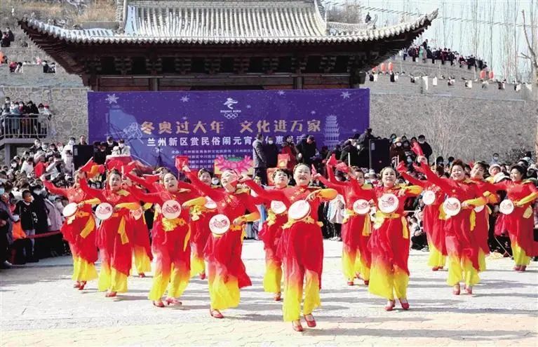 斗茶民俗活动_春节民俗活动作文_民俗节日活动