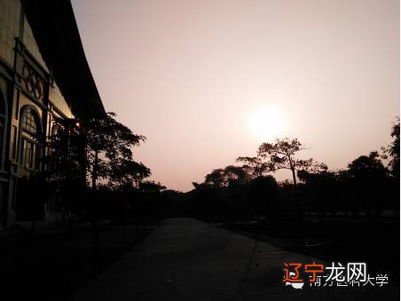 烟雨朦胧图_烟朦胧 雨朦胧 烟雨朦胧_烟雨朦胧