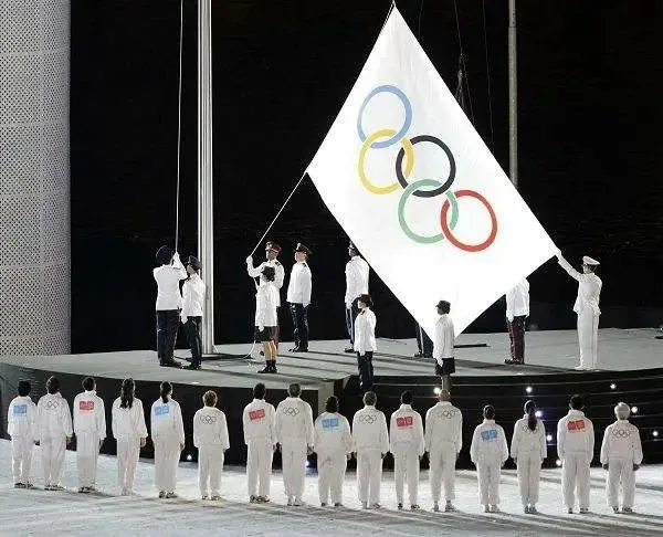 奥运五环绿色代表_奥运五环标志意义_奥运五环的意义